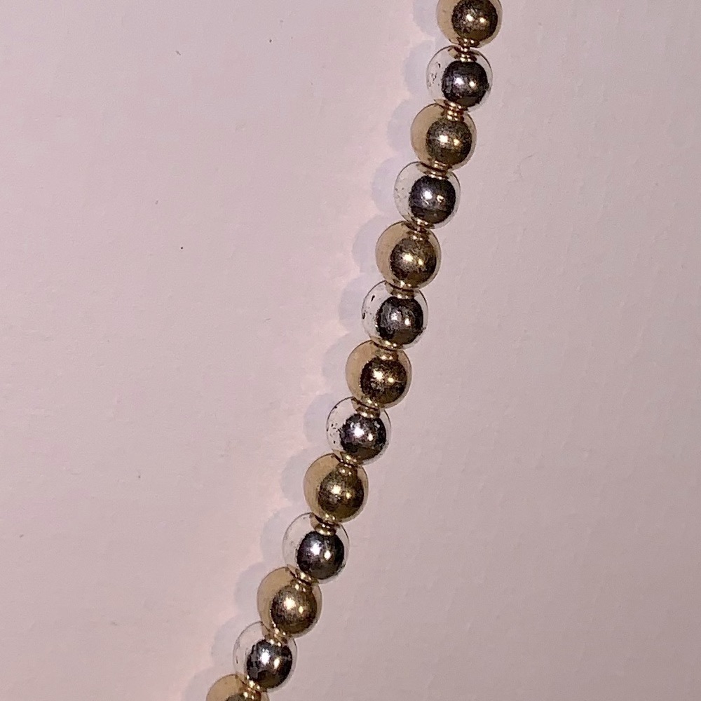 Beaded Necklace alternates silver and gold